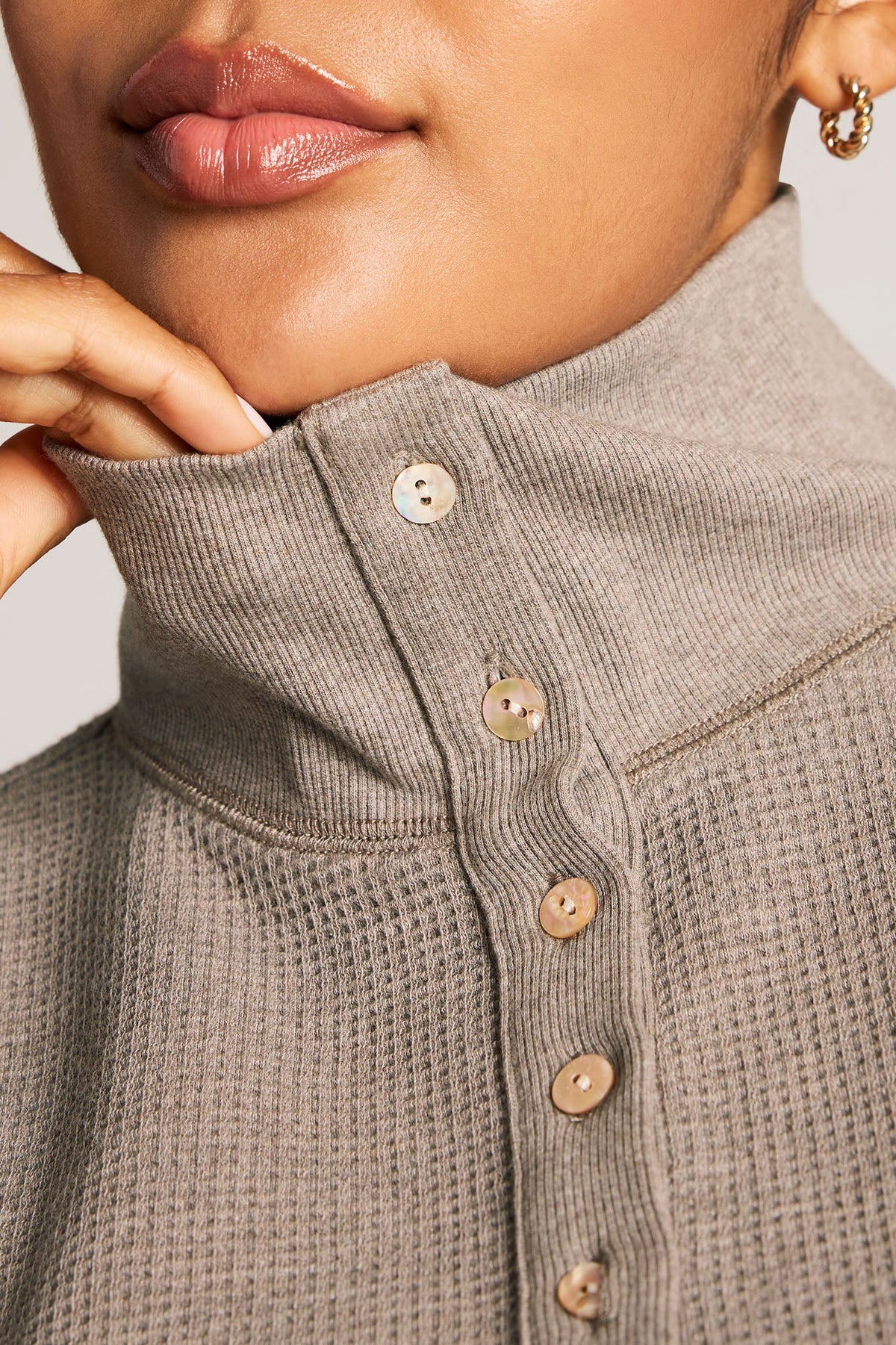 Waffle Knit Pullover in Mink