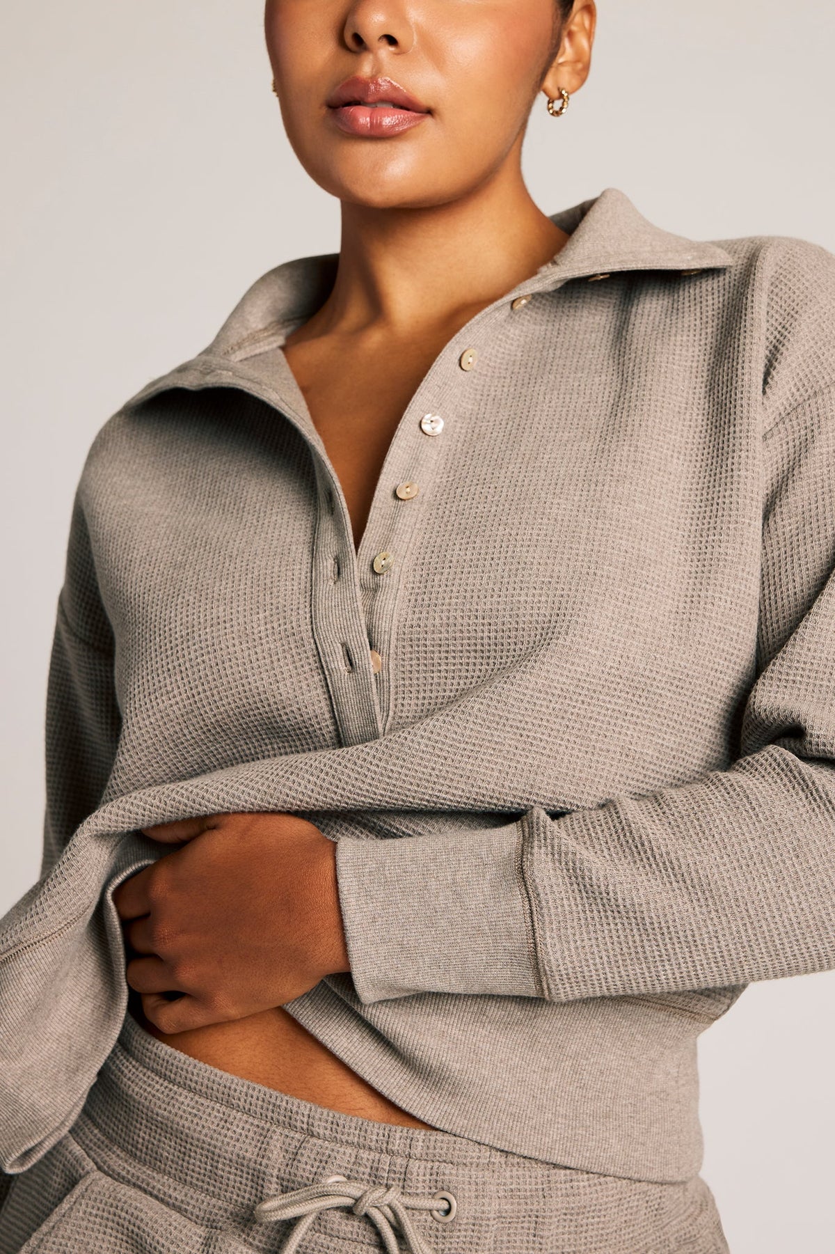 Waffle Knit Pullover in Mink