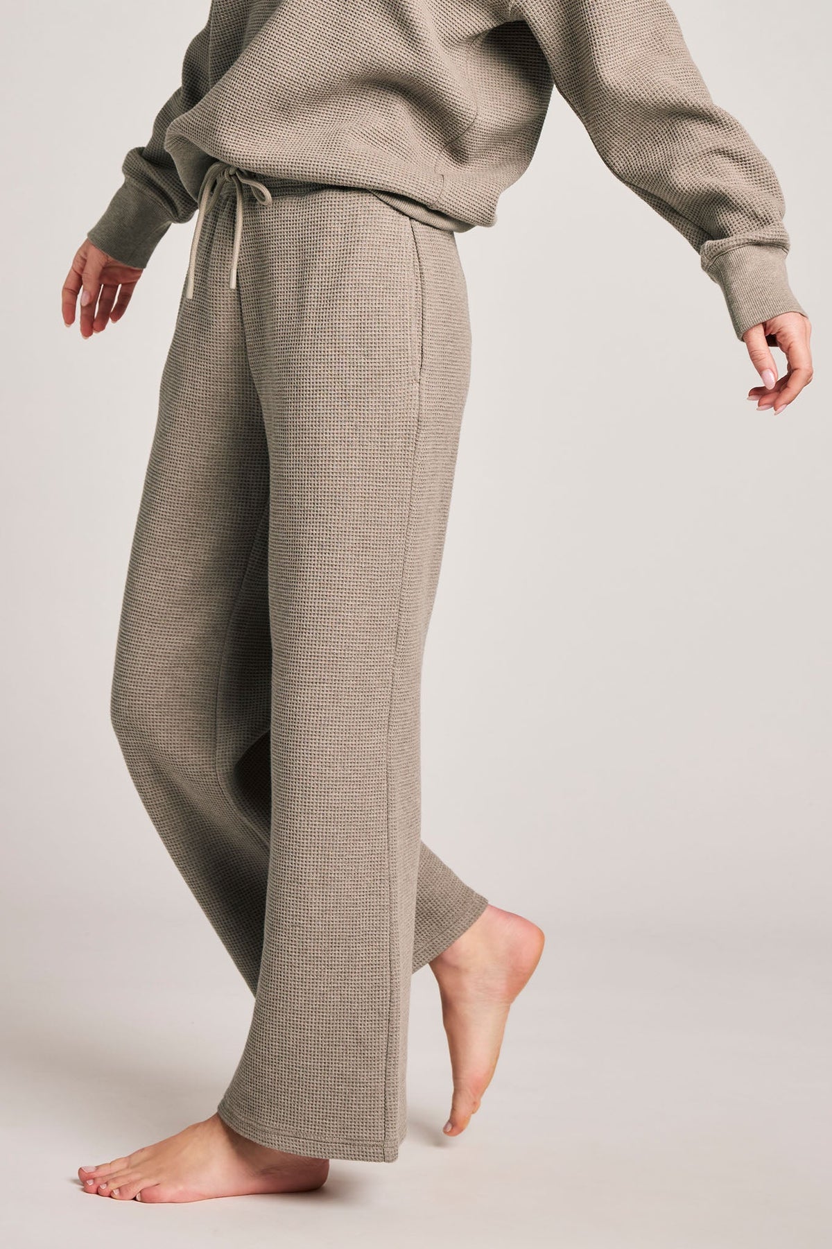 Waffle Knit Cropped Track Pant in Mink