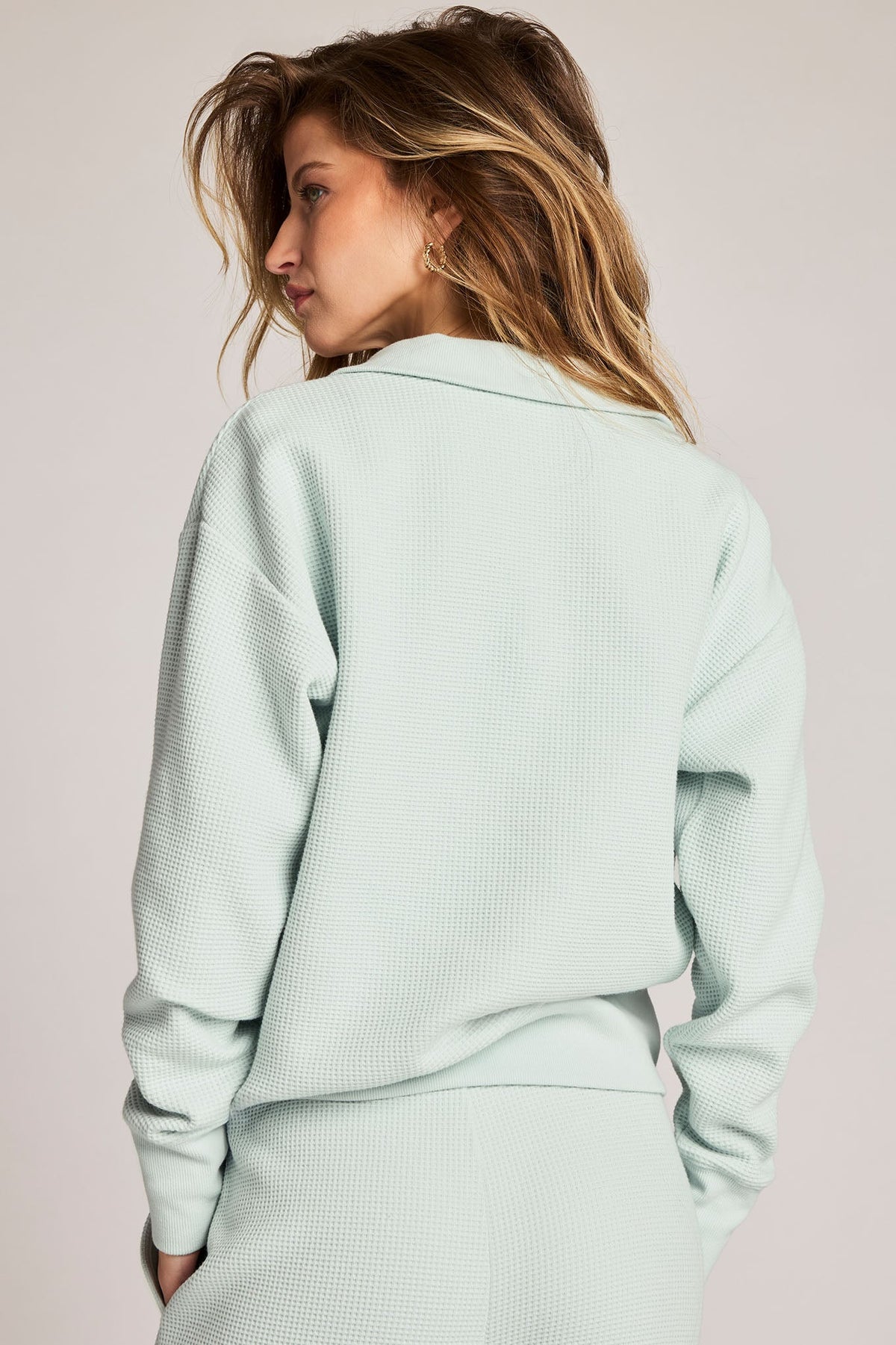 Waffle Knit Pullover in Mist