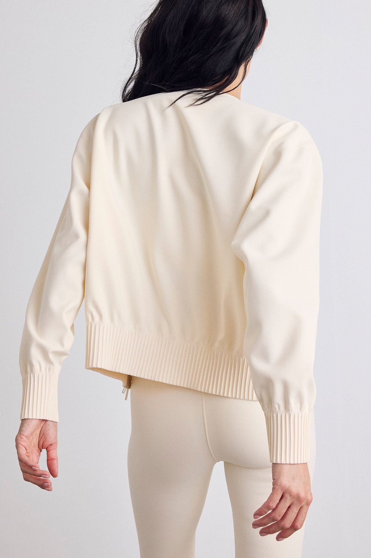 Base Sport – Bomber in Cream